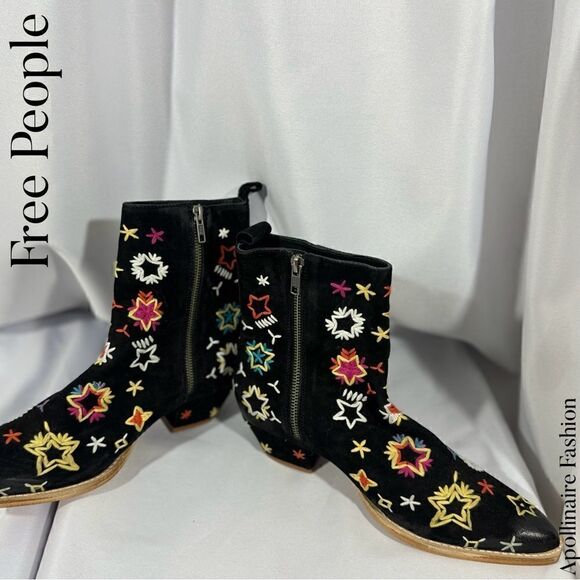 FREE PEOPLE BOWERS ANKLE BOOTS IN BLACK EMBROIDERED FLORAL SIZE 38.5 NWT - Picture 4 of 8